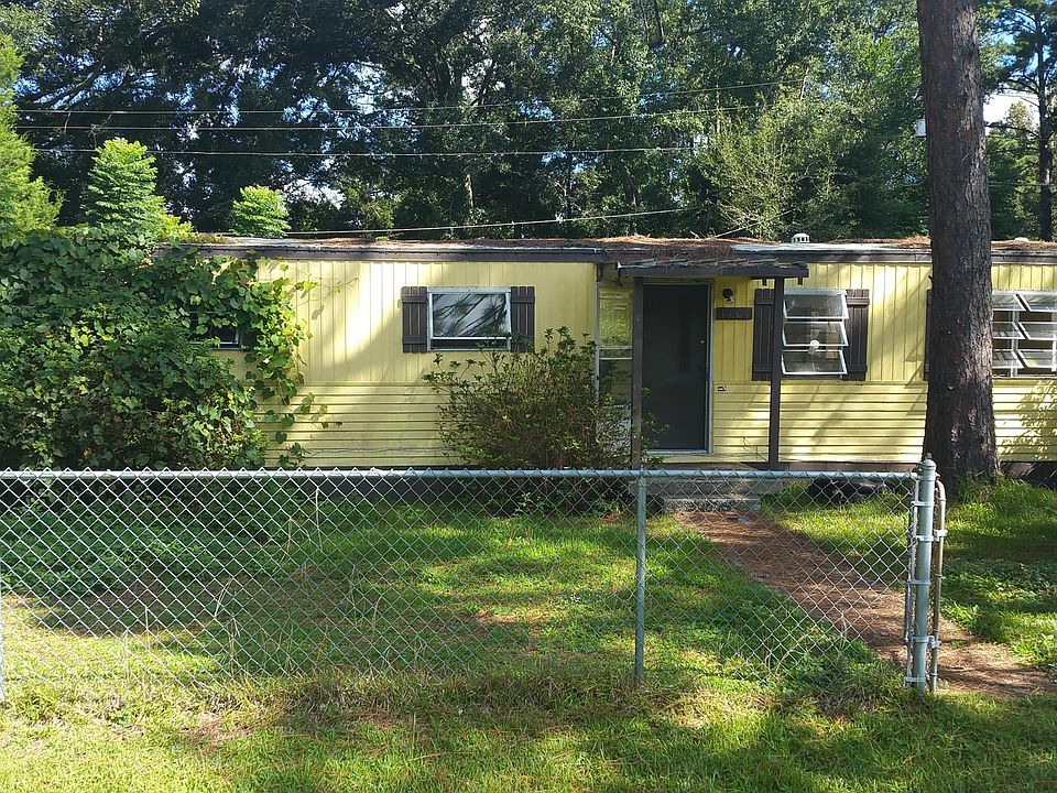 1st image of 1101 NW 42nd Pl