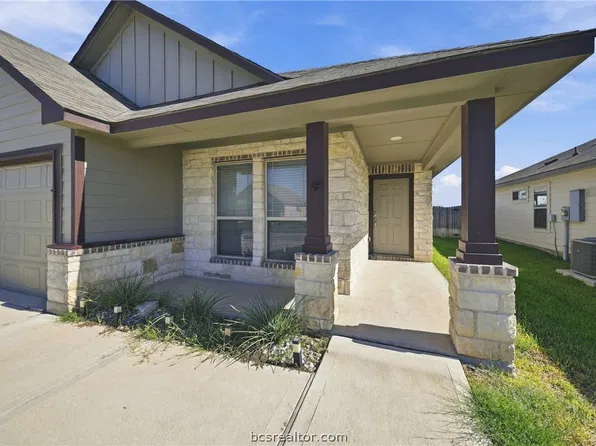 5226 Montague Loop, Bryan, TX 77807