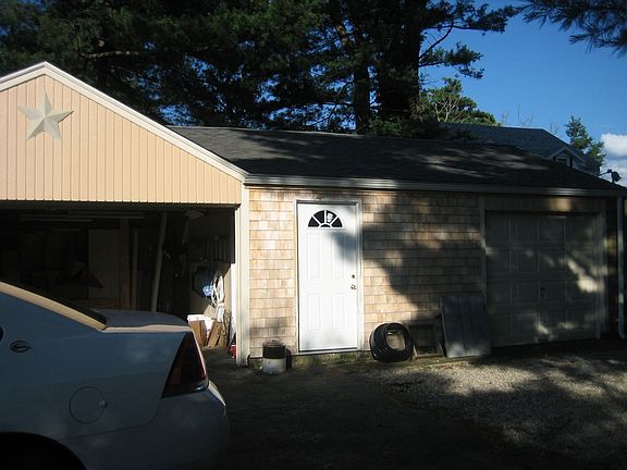 3 Car Garage/Workshop