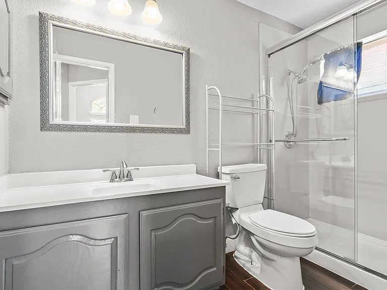 705 Tealwood Ln — Photo 11