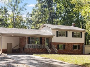 8208 Hillside Dr, Raleigh, NC 27612