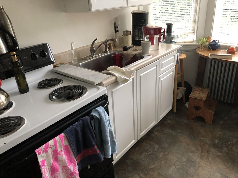 1st image of 59 Taconic Ave APT 3