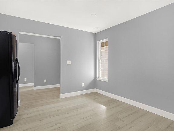 5th image of 5707 Sweet River Dr