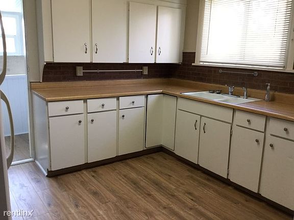 4th image of 826 E Coatsville Ave