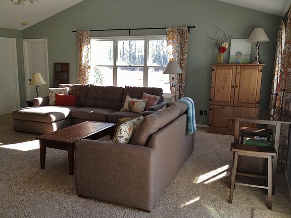 Family Room (view 2)