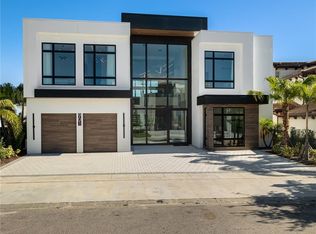 901 Golden Bear Dr, Kissimmee, FL 34747