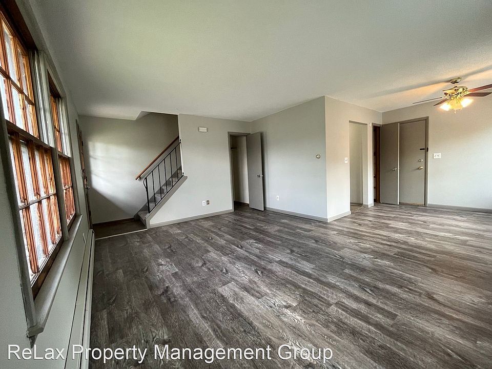 1st image of 3411 Elm Dr APT C