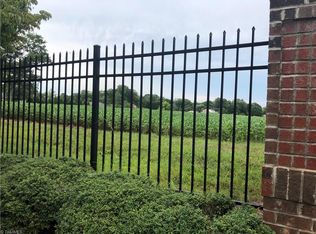 3201 Old Hollow Rd, Walkertown, NC 27051