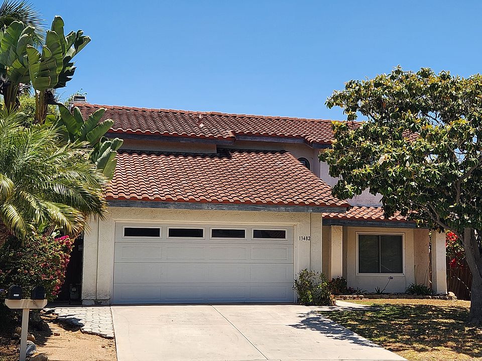 1st image of 13482 Entreken Ave