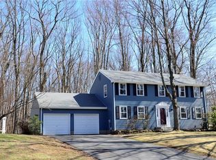 20 Rockledge Dr, South Windsor, CT 06074