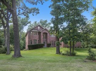 13608 Birch Ct, Lemont, IL