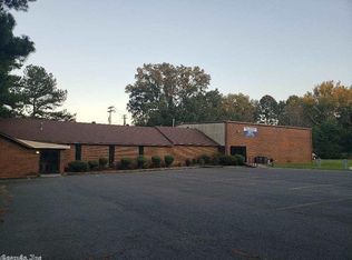 2311 Green Acres Rd, Jacksonville, AR 72076