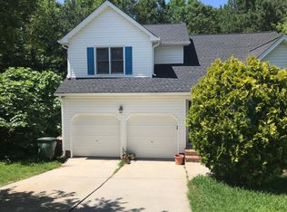 102 Lost Tree Ln, Cary, NC 27513