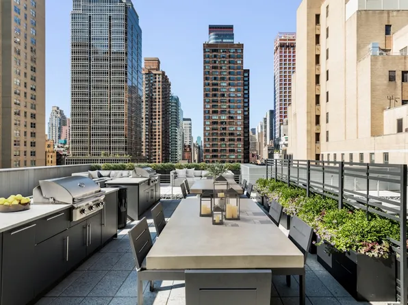 1065 Second Avenue image 7 of 24