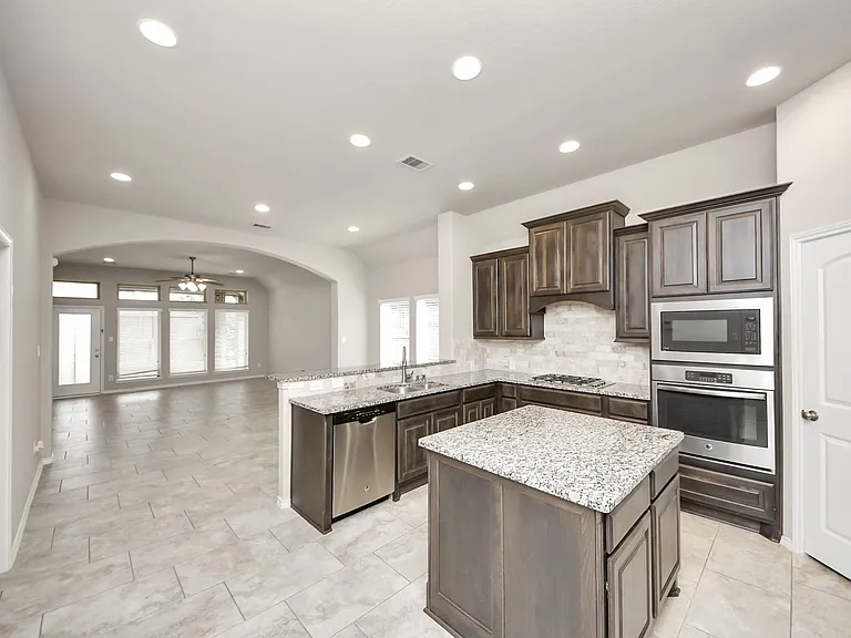 23918 Via Viale Dr — Photo 10