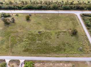 0 W Broncho Rd, Wallis, TX 77485