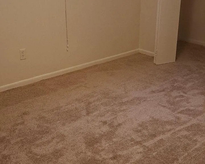 1750 N Pine St #8 — Photo 5