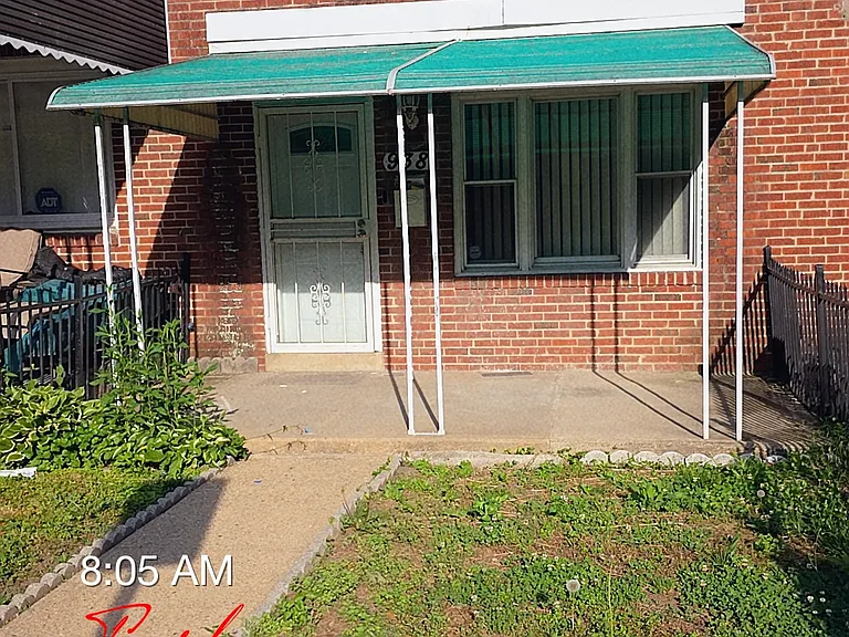 938 N Franklintown Rd — Photo 5