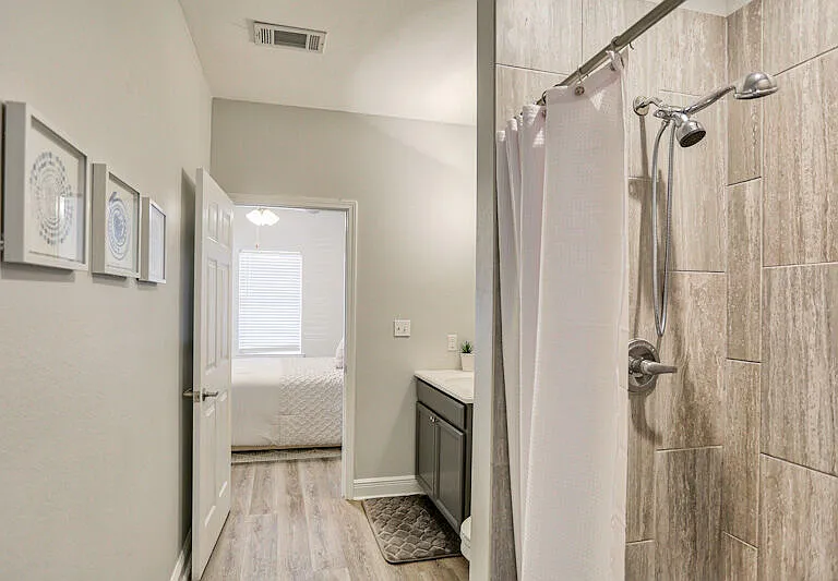 LTL Royal Palms Baton Rouge MT LLC — Photo 13