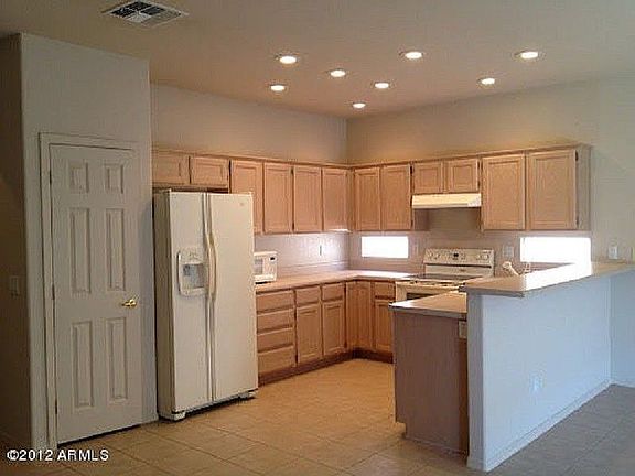 5th image of 2101 S Yellow Wood Unit 47