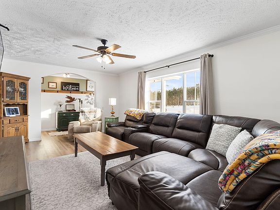 5th image of 4440 Burdo Pine Rd S