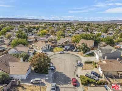 806 E Kildare St, Lancaster, CA, 93535
