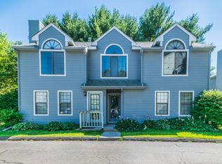 1 Village View Ter, Meriden, CT 06451