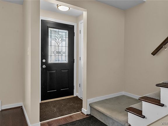 4th image of 319 Athens Blvd