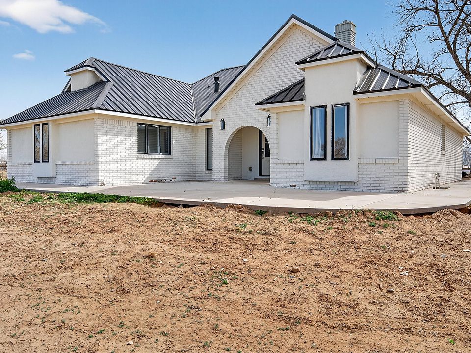 1st image of 30 Edmundo Rd