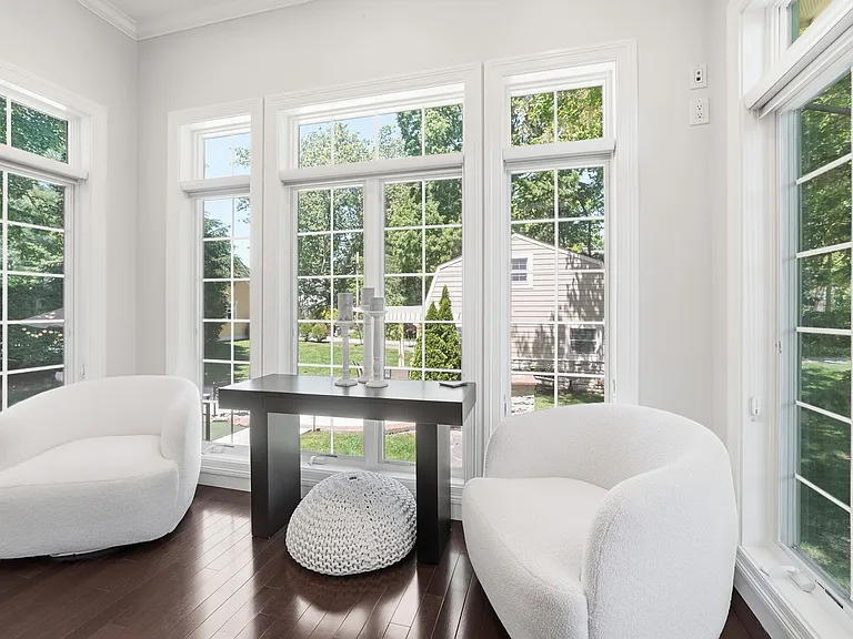 306 Harvard Ave — Photo 15