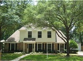 15519 Falling Creek Dr, Houston, TX 77068