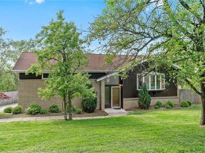 2110 Lorenzi Ln, Mc Kees Rocks, PA, 15136