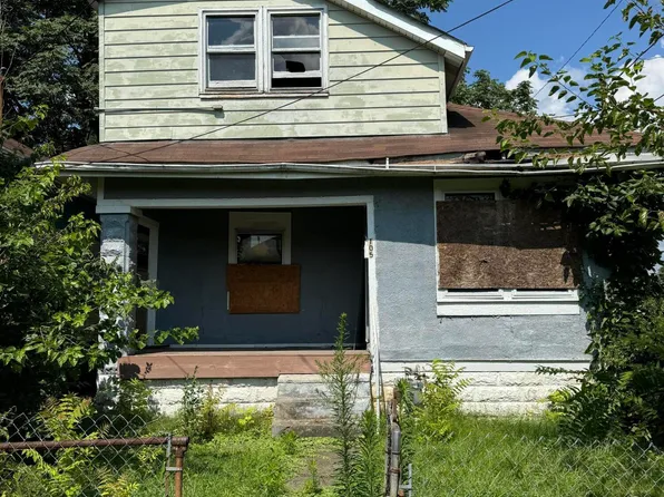 105 Prosperity Ct, Louisville, KY 40211