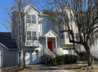 421 Windfield Pl, Lexington, KY 40517