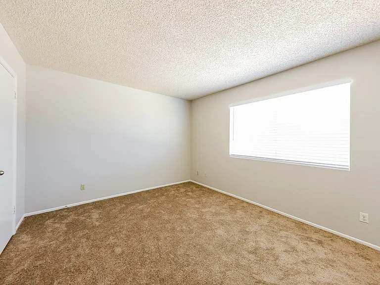 4323 W Piute Ave — Photo 10