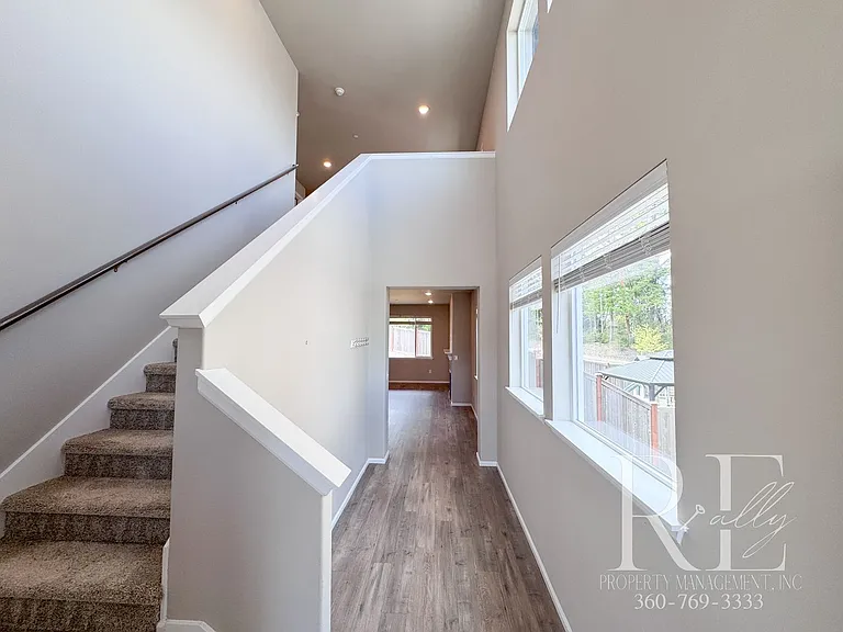1502 Baker Heights Loop — Photo 9