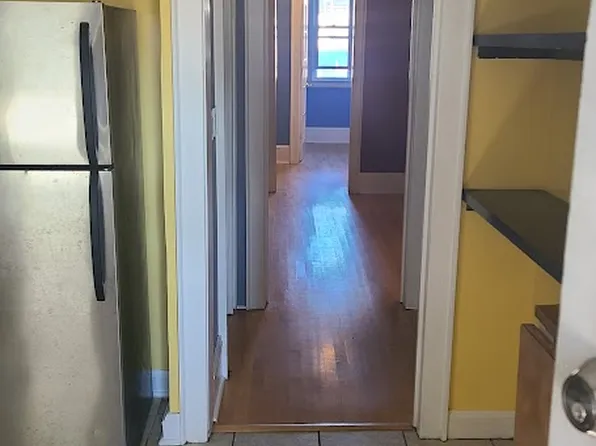 343 E 19th St APT 3B, Minneapolis, MN 55404