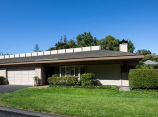 28 Deep Well Ln, Los Altos, CA 94022