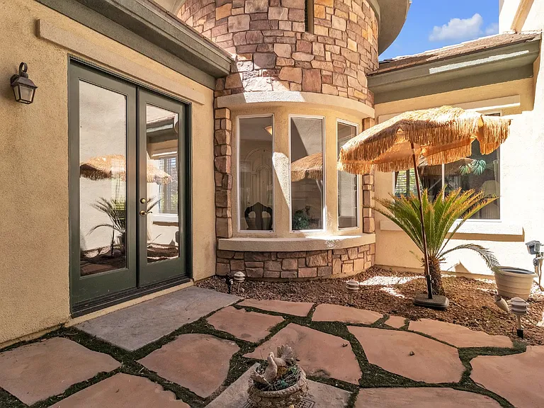 1455 Foothills Village Dr — Photo 10