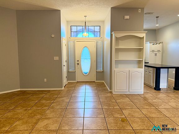 5th image of 3821 Benjamin Davis Dr