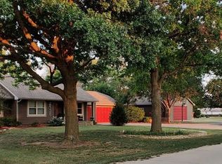 2138 S Bedford St, Wichita, KS 67207