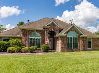 5864 Hidden Meadows Dr, Orange, TX 77632