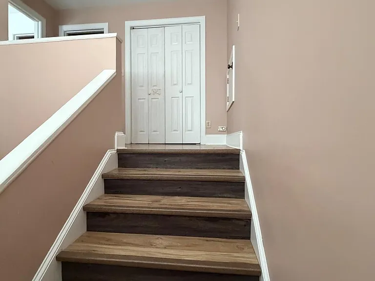 5600 Carmel Rd — Photo 26