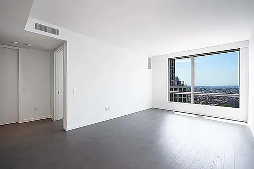 1 City Point Photo 1