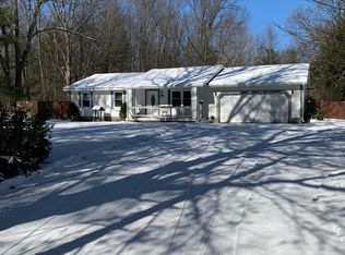 2924 W Fruitport Rd, Fruitport, MI 49415