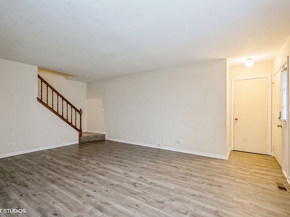 2nd image of 332 Westwood Ct