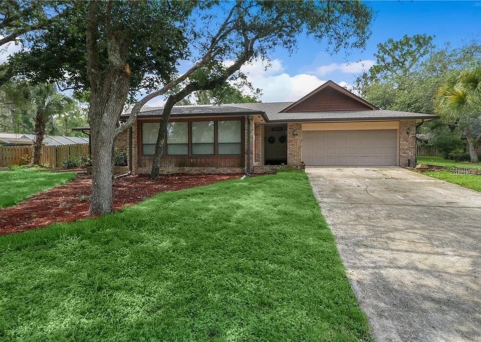 1st image of 307 Riverbend Blvd