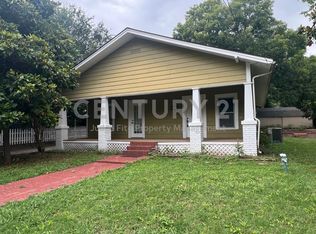 311 W Spring St, Weatherford, TX 76086
