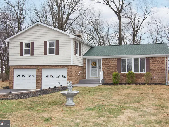 2840 Gillis Rd, Mount Airy, MD 21771