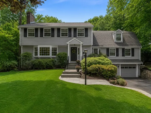22 Tanglewood Rd, Wellesley, MA 02481